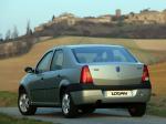 Dacia Logan 2004 года